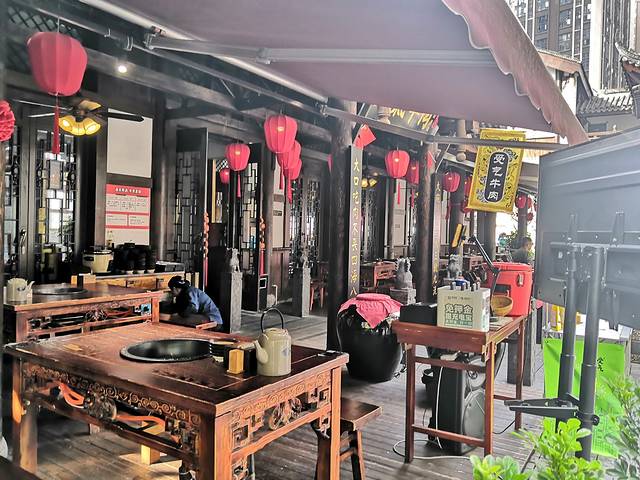 受气牛肉·耙牛肉火锅(弹子石老街店)