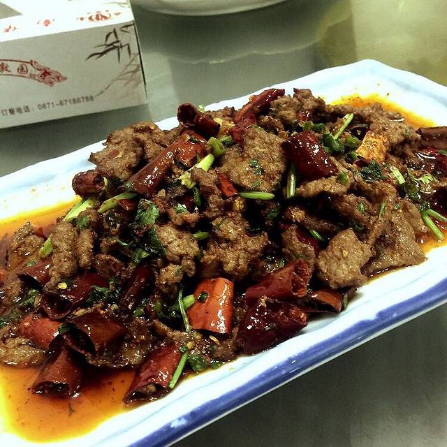 南华草墩屋(万宏路店)