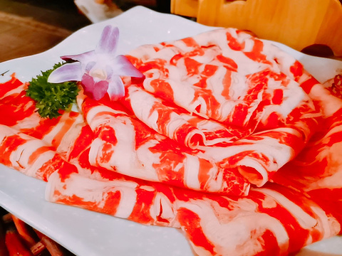 谭鸭血老火锅(虹口足球场店)