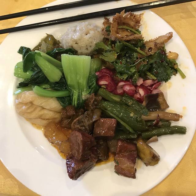 恒悦国际外商俱乐部酒店餐厅