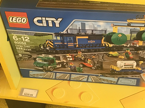LEGO Yorkdale Shopping Center的图片