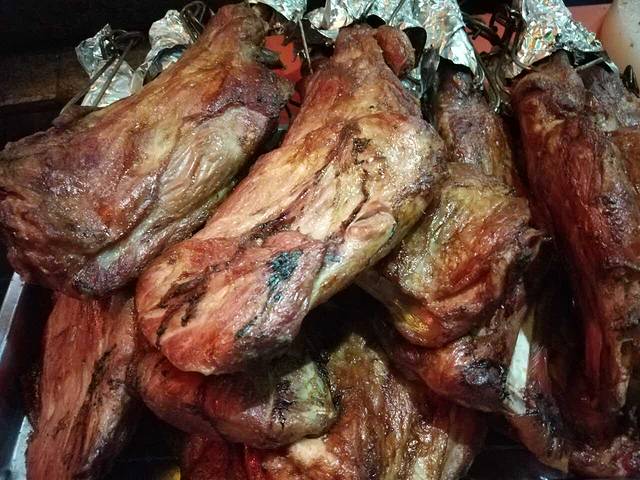 底家现烤羊肉城