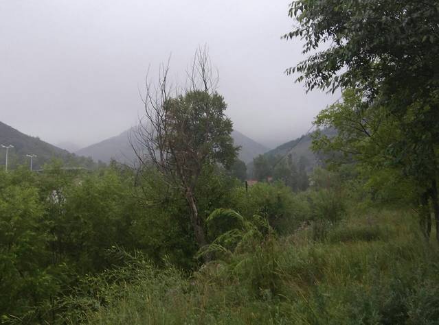 西安明德理工学院-图书馆