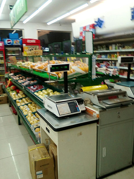 联华超市(长阳新苑店)的图片
