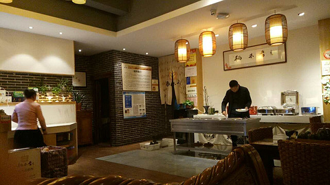 稻禾香素食自助餐厅的图片