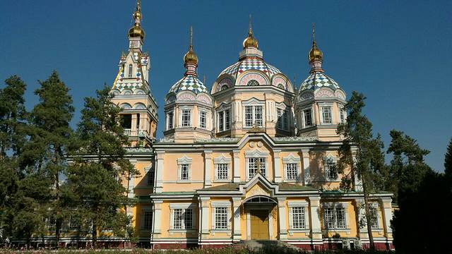 阿拉木图升天大教堂