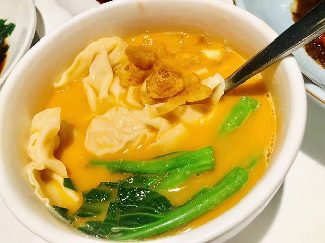 香港龙码头螃蟹王(保利时光里店)