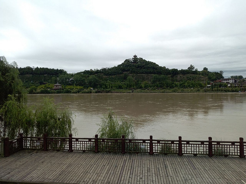 阆中古城-亲水平台旅游景点图片