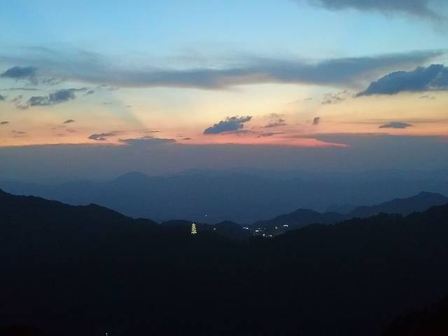 九华山风景区-大鹏听经