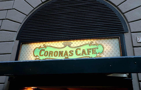 Coronas Cafe