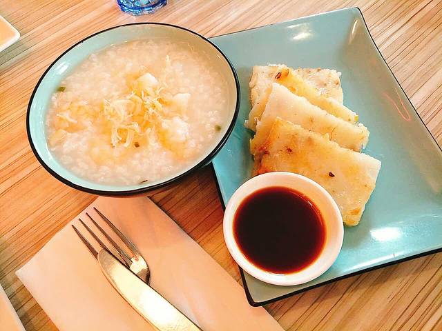 必胜客(宝钢店)