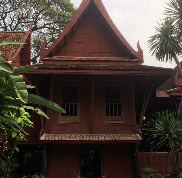 诗丽吉女皇后纺织品博物馆