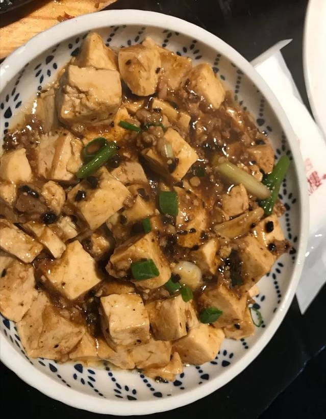 贰楼烤肉 活鳗鱼烧肉店(电台道店)