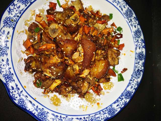 周大厨辣椒炒肉(海州万达店)