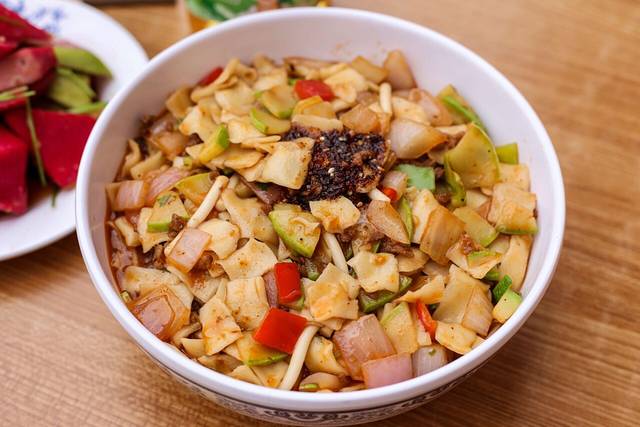 牛少爷牛肉炒面片(武威总店)