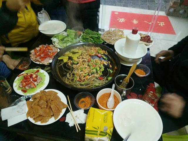 苗家特色土烙锅·老字号