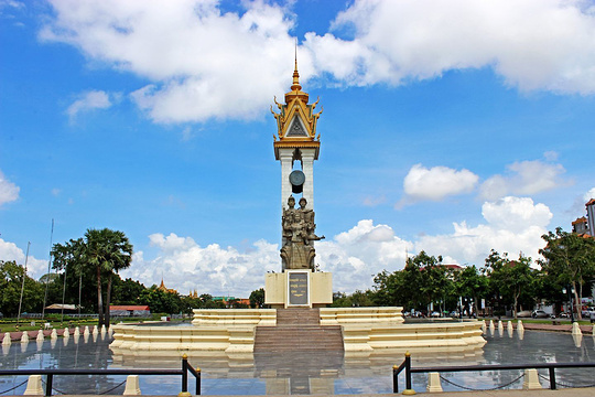 柬越友谊塔旅游景点图片