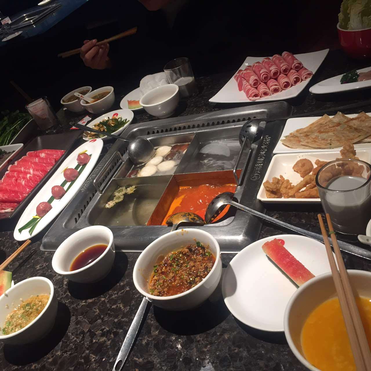 海底捞火锅(稻河古街店)