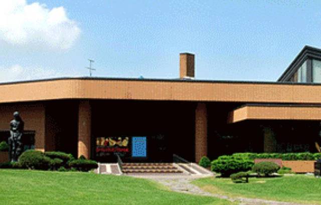 中原悌二郎记念旭川市雕刻美术馆