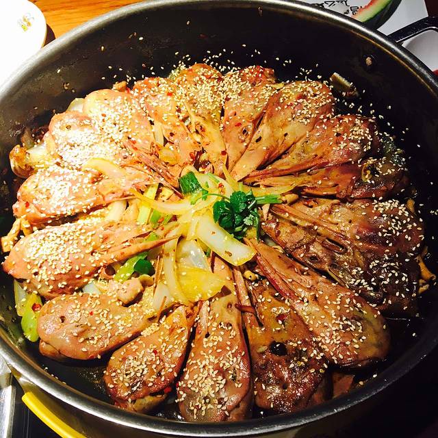 一品渝香·好吖好鸭时尚干锅鸭头(北国益庄店)