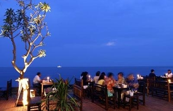 Youyen Huahin Balcony Restaurant旅游景点图片