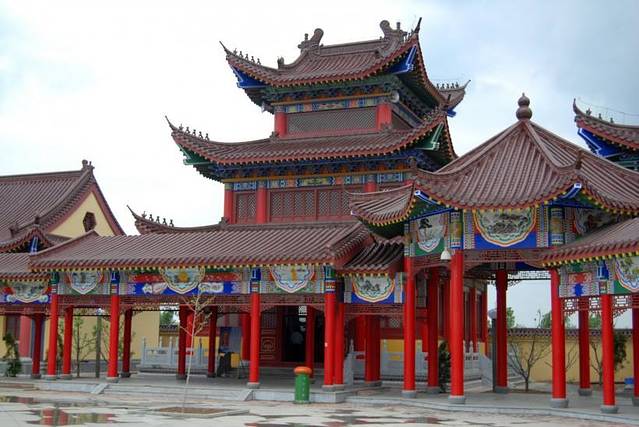 海岛金山寺景区