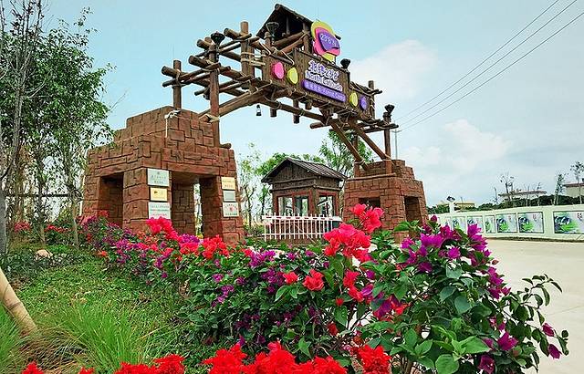 北纬23°8′森林营地