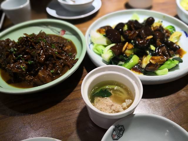 小菜坊·受喜爱的淮扬菜(东关街店)