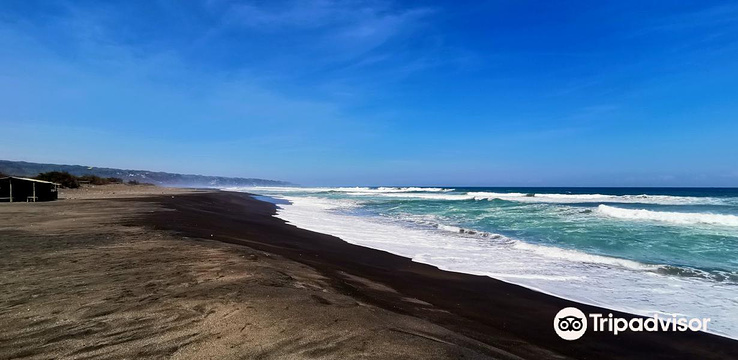 Cemara Beach旅游景点图片