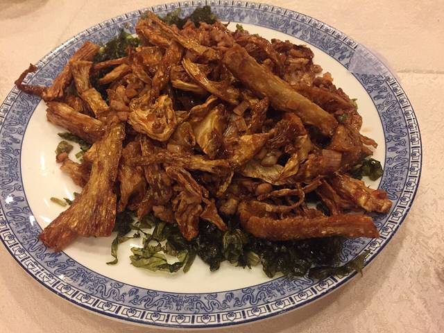 鸿宴饭庄(新华东道店)