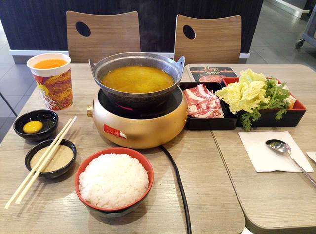 吉野家(金石滩新玛特店)