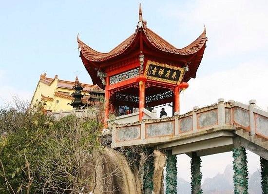 九华山风景区-东崖云舫