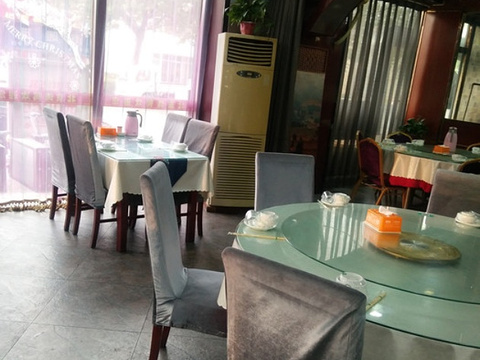 悦百轩老北京烤鸭店(觅园街店)旅游景点图片