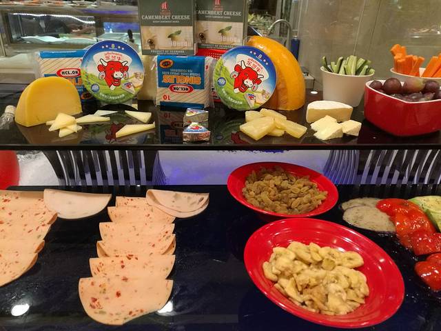 曼佧特国际大酒店M-café全日制西餐厅