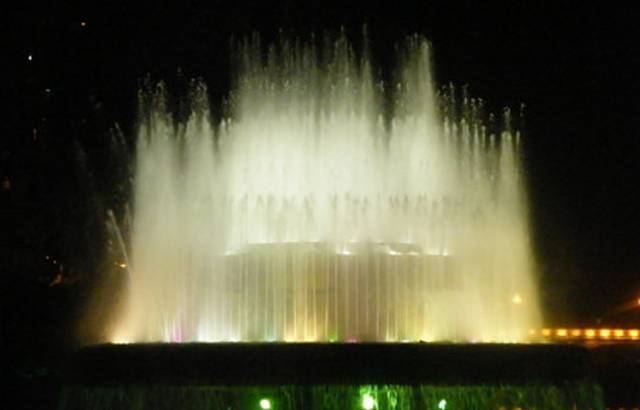 亚洲第一高喷泉