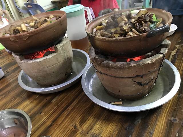 梅苑食街·啫啫鸡煲