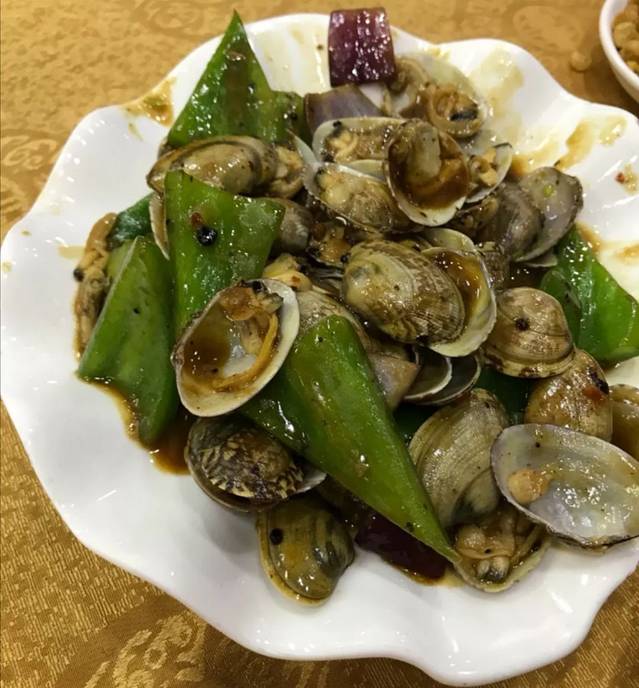 傻记乳鸽王海鲜餐厅(大梅沙店)