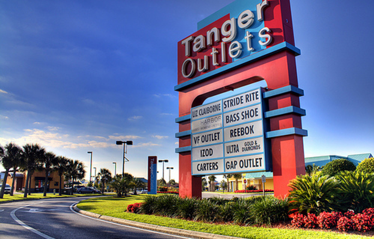 唐格奥特莱斯购物中心