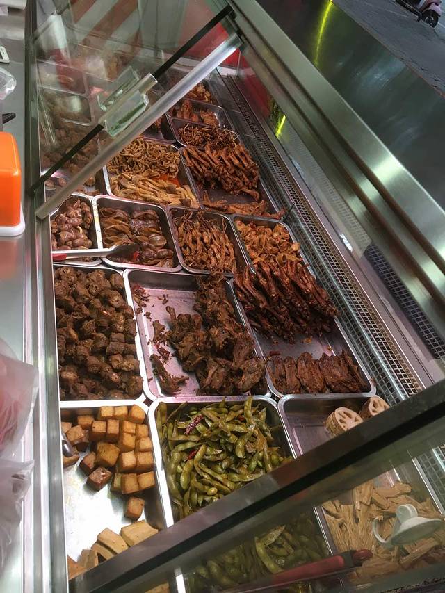 绝味鸭脖(江南新民店)