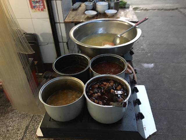 周豆花餐馆(恒山东路店)