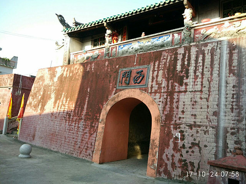 平海城门楼的图片