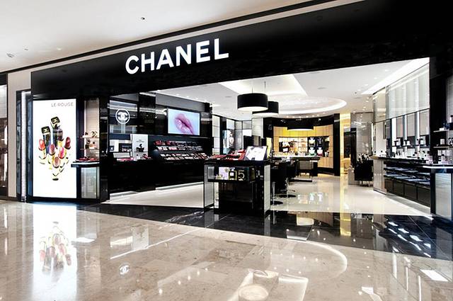 Chanel(希斯罗机场T3店)