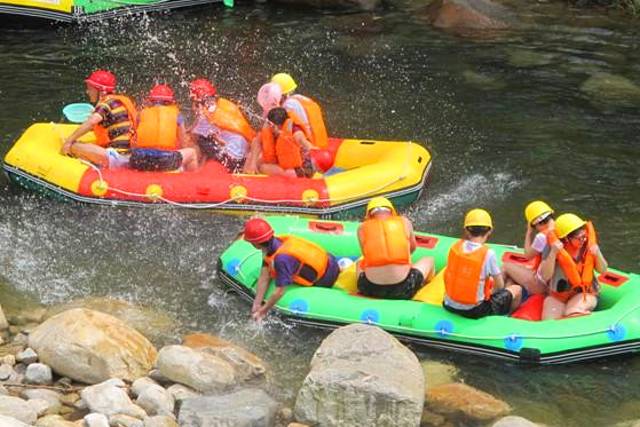 双溪大峡谷漂流