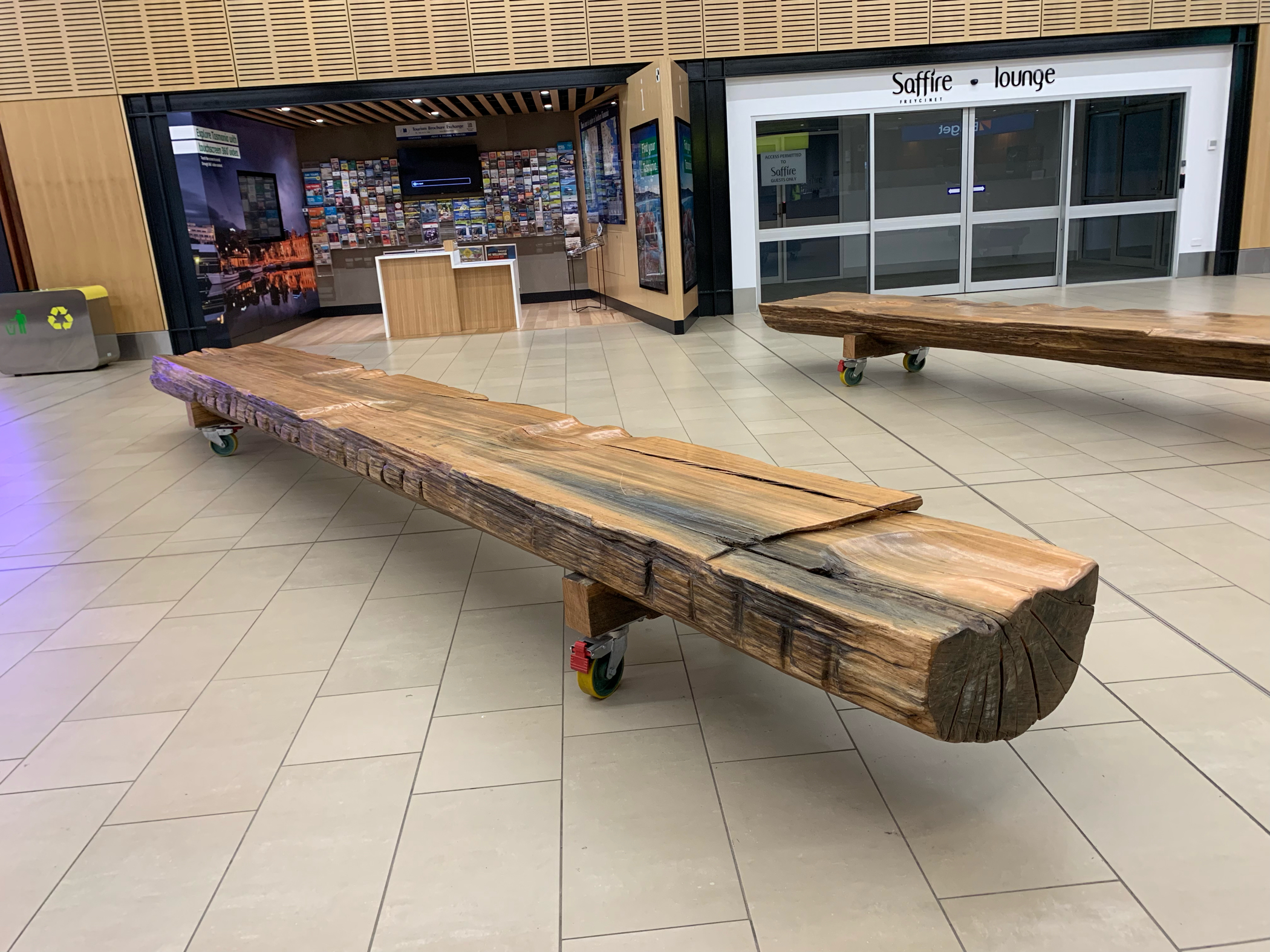 霍巴特国际机场