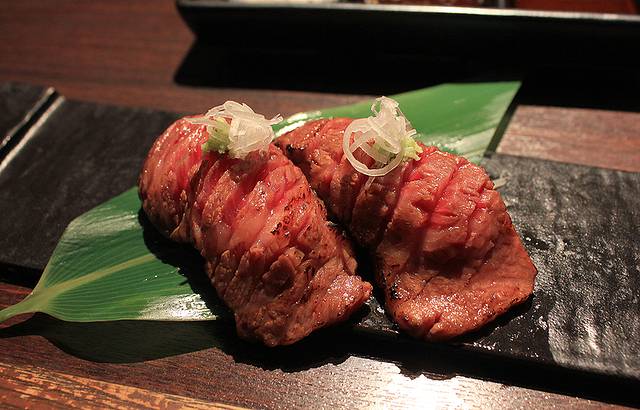 松阪牛烧肉M(法善寺横丁店)