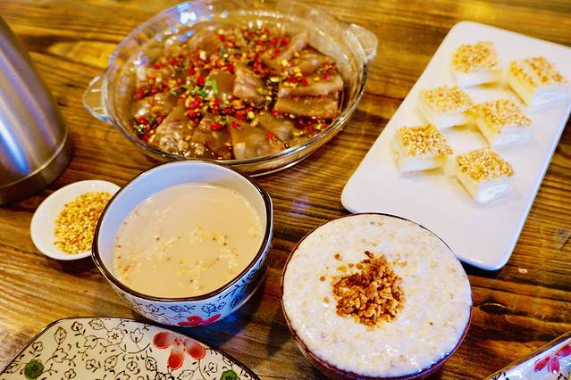 格日勒阿妈(大召店)