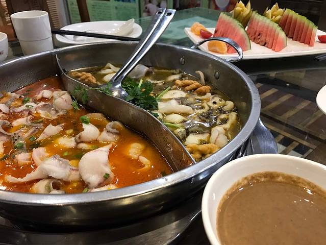 李二鲜鱼村(振兴西路店)