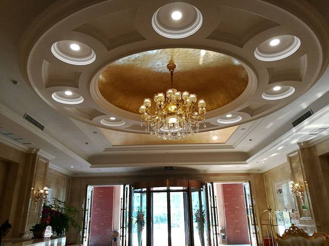 维也纳国际酒店餐厅