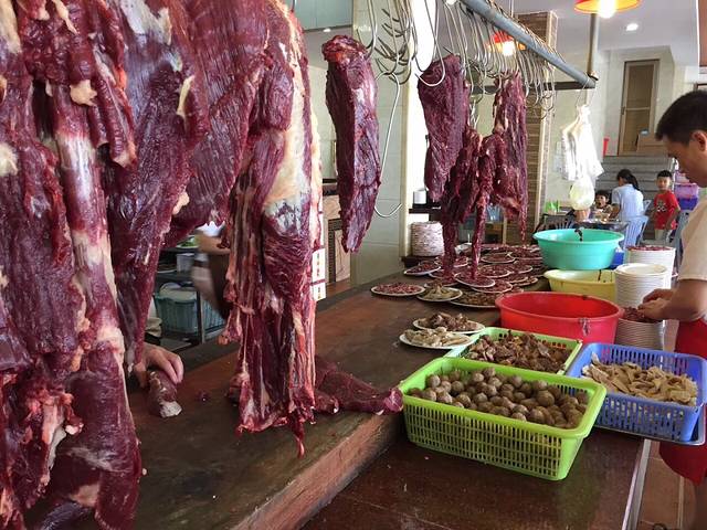 乌记鲜活牛肉城(金砂东路店)