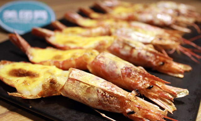 龙船人海鲜城(长治路店)